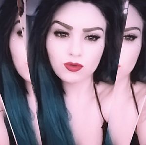 Meet your Posher, Ali